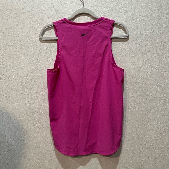 Nike Tank Top - Picture 2 of 3